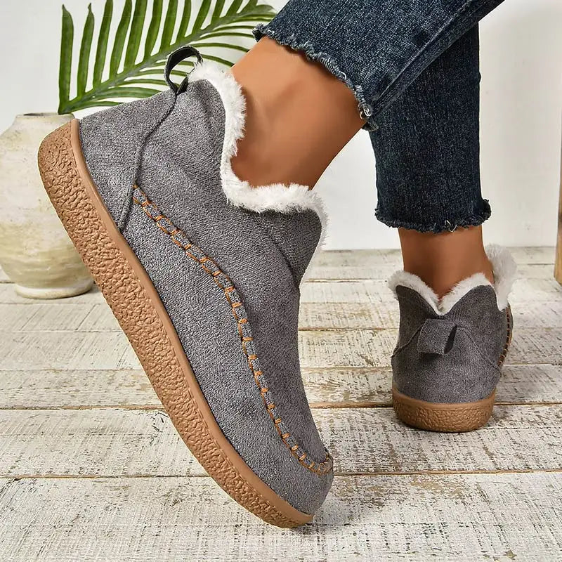 KITTY | EVERYDAY COSY SLIP-ONS
