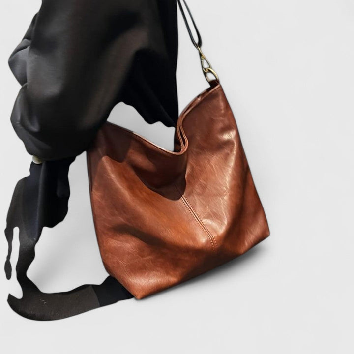 RUINA | BAG WITH LARGE CAPACITY